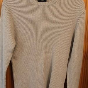Excellent condition mens polo Ralph Lauren sweater mens size medium.